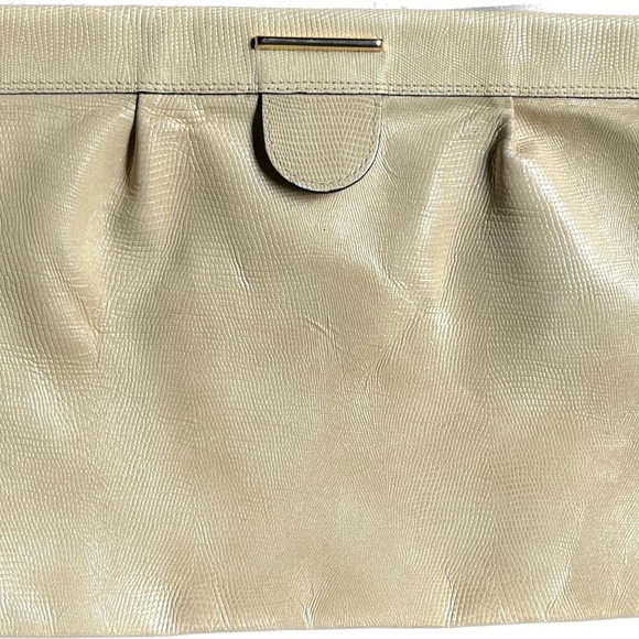 Rare Philippe Vintage Leather Clutch Purse Cream With Spring Lock Open/Close - Picture 3 of 10